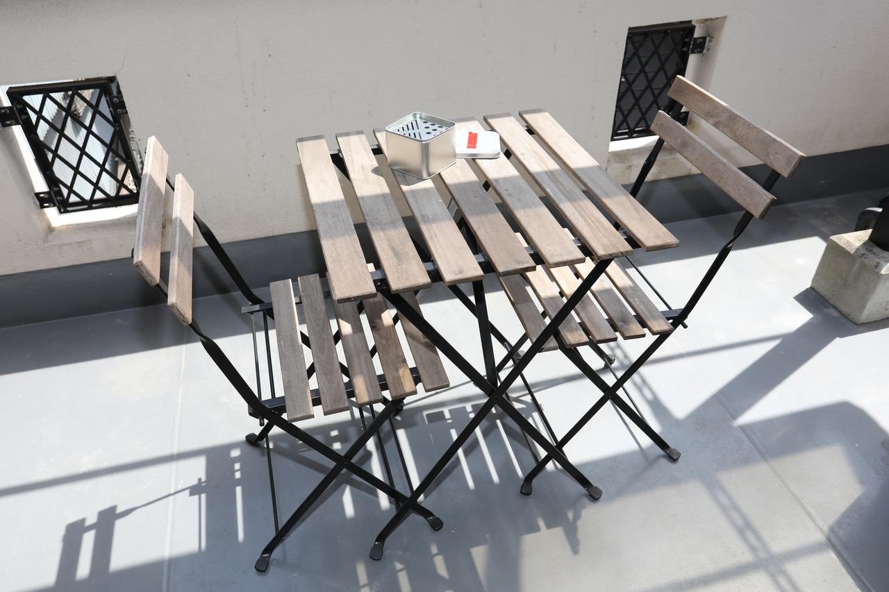 Yamanoyado Tsuru Guest House Osaka Exterior photo